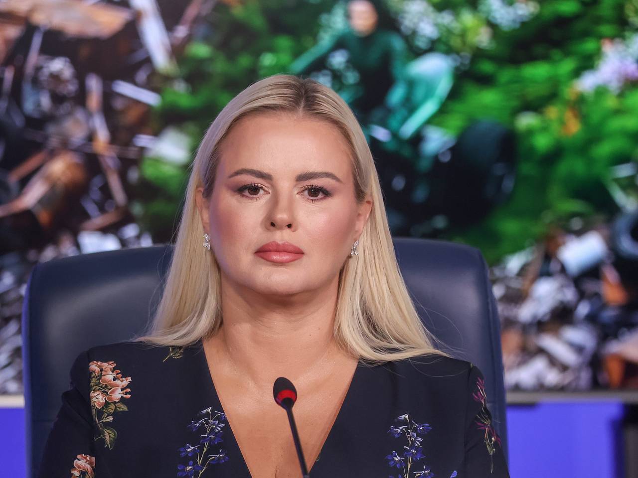 Анна Семенович высказалась о жалящем звезд Сергее Соседове